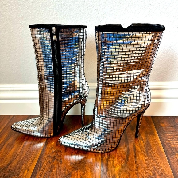 azalea Shoes - Azalea Wang Montrose- Silver disco ball ankle boots with heel